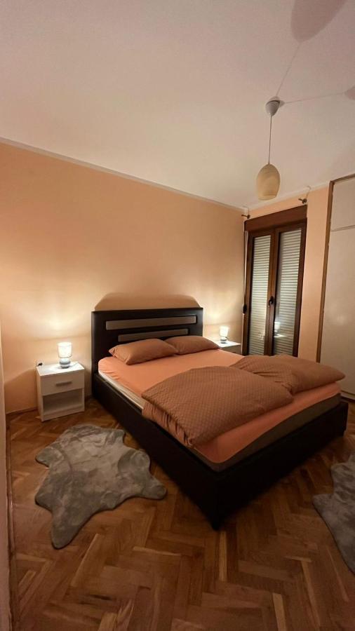 Majdini Clock Tower Apartman Podgorica Eksteriør bilde